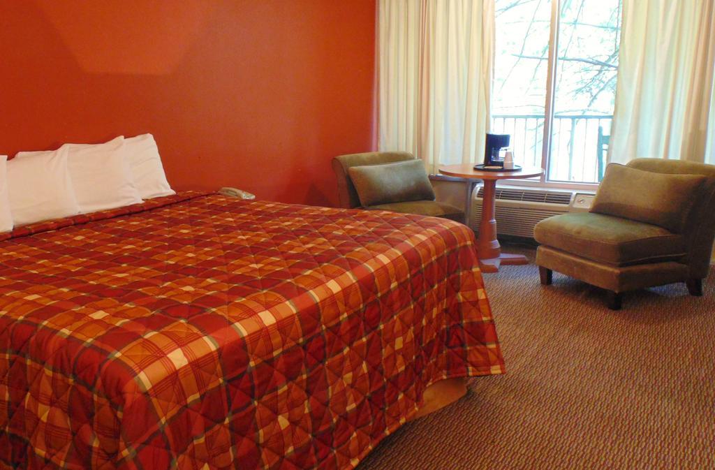 Terrace Inn On The Water Gatlinburg Bilik gambar